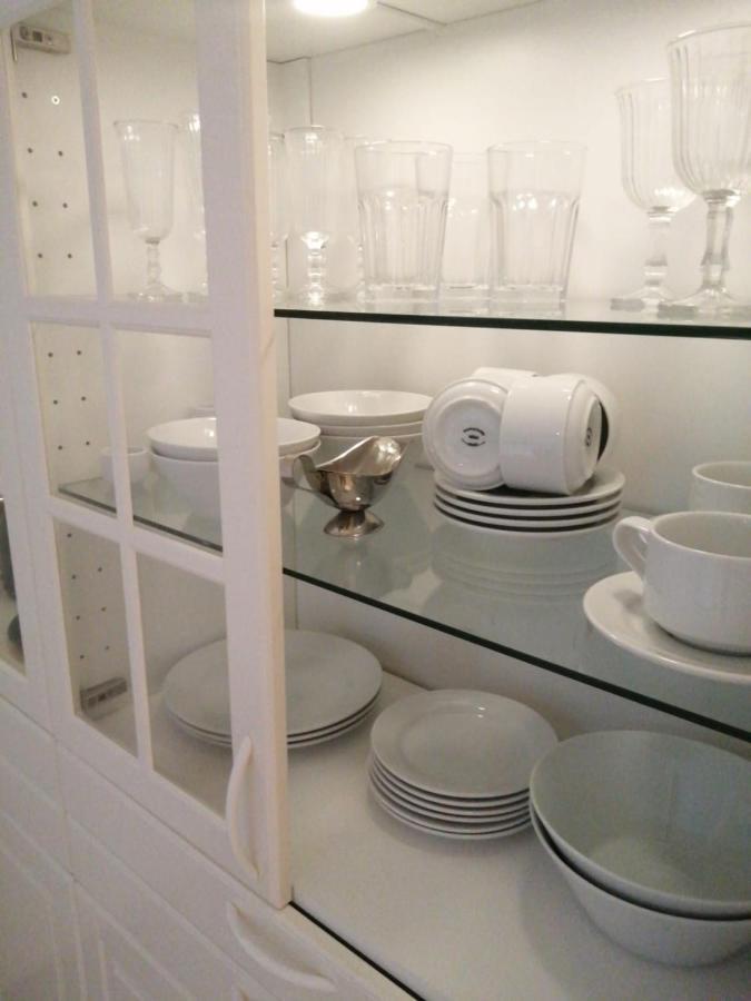 2 Bedroom Large Modern Apartment In Blanes Old Town 50M From The Beach! Zewnętrze zdjęcie