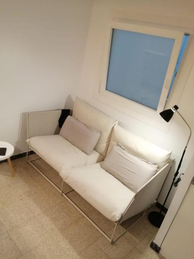 2 Bedroom Large Modern Apartment In Blanes Old Town 50M From The Beach! Zewnętrze zdjęcie
